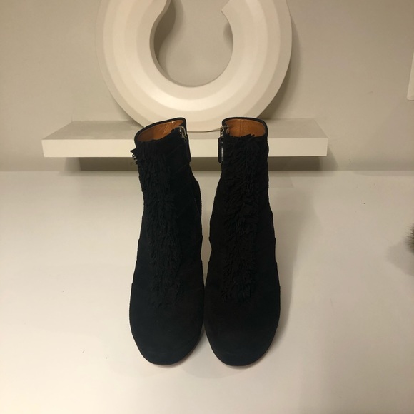 Gucci Youma Fringe Stiletto Boots - Picture 2 of 8